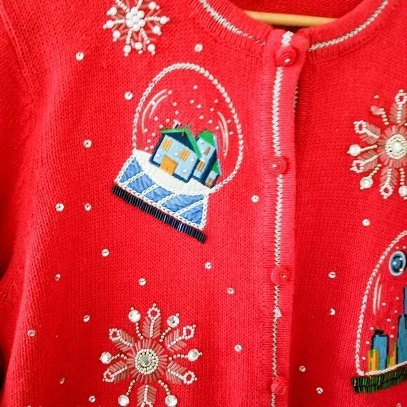All Points vintage Christmas snow globe sweater - Picture 7 of 12